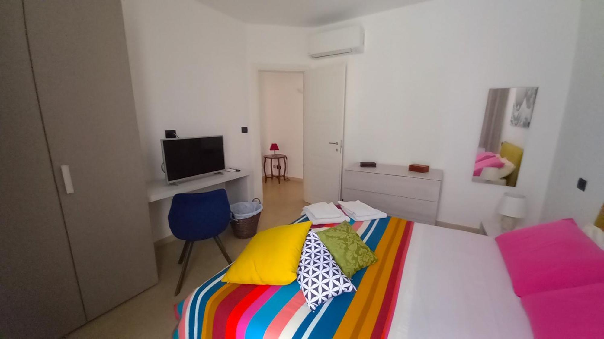 Kalimera Guest House Giardini Naxos Eksteriør billede
